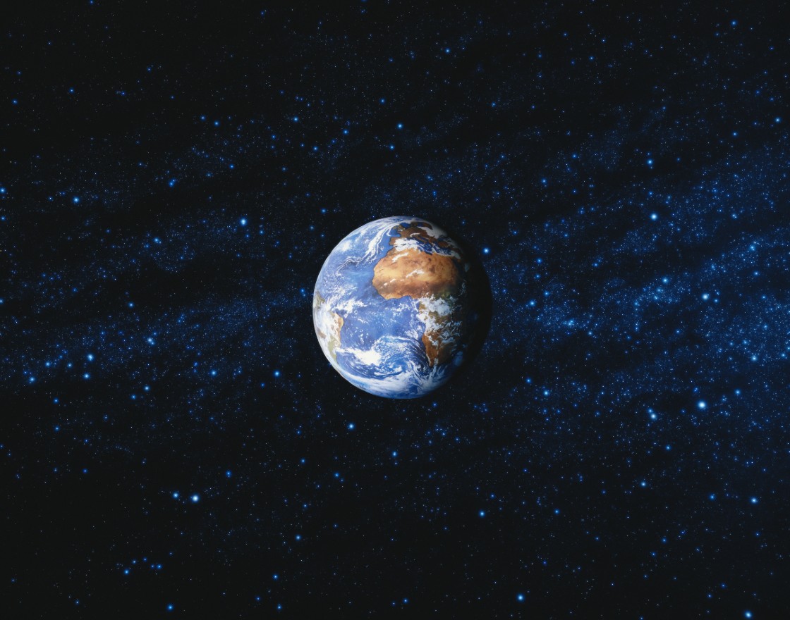 Kosmos na Ziemi, czyli wpływ gospodarki pozaziemskiej na nasze życie i globalny rozwój